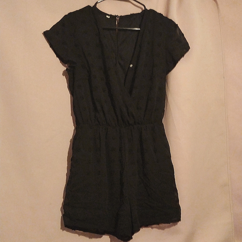 4/$20 Black short sleeved romper-M